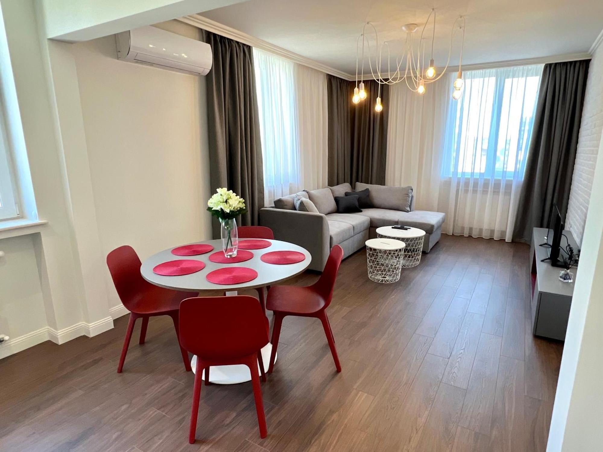 Location ! Location ! Location ! City Garden View Apartment Sofia Eksteriør bilde